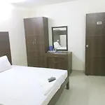 Hotel Amrita Mogappair